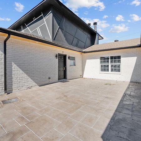 Spacious 1Br Galleria Apt With Pool & Free Park ヒューストン エクステリア 写真